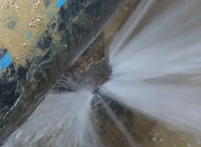 石渠卫生间测漏水施工步骤